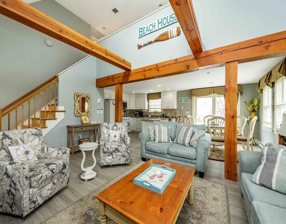 45 Schoolhouse Rd