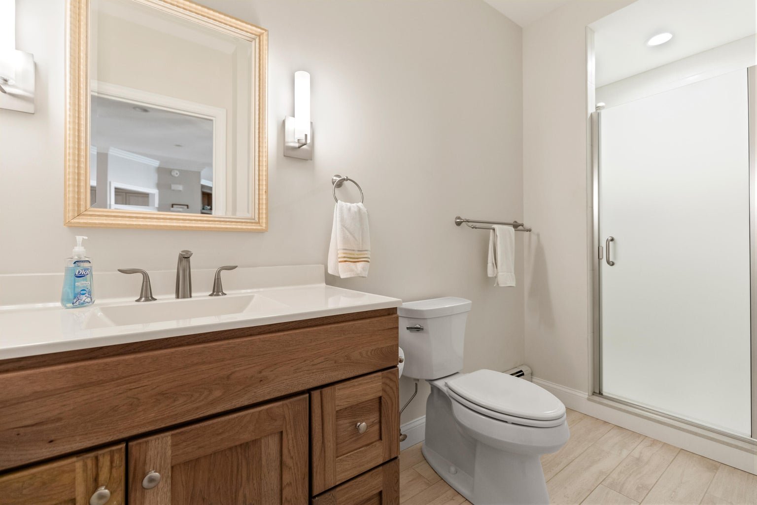 17 Atlantic Drive, Unit #: 17B