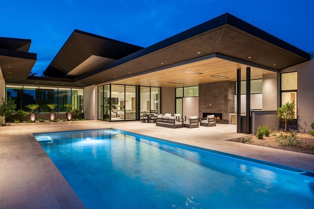 New construction luxury modern home in Paradise Valley, Arizona