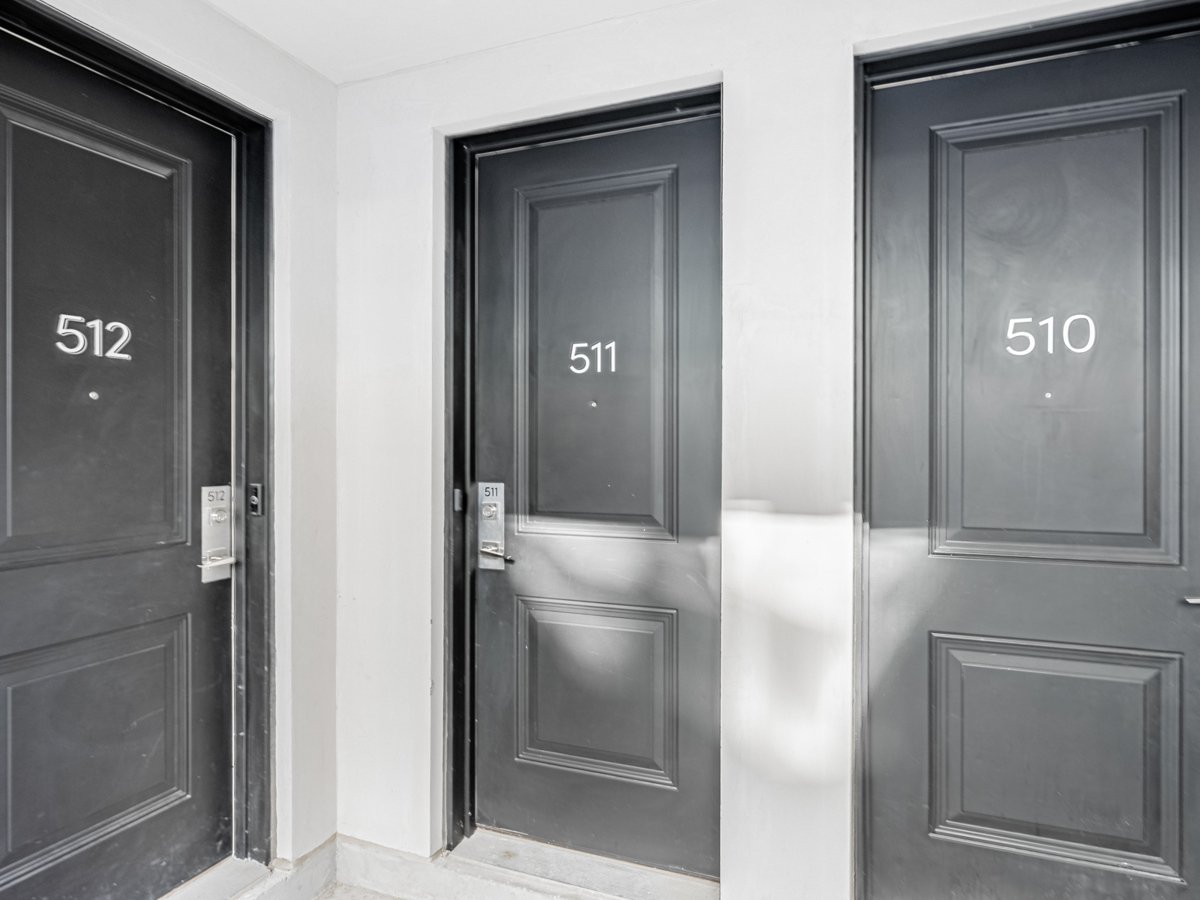 657 Cricklewood Dr 511