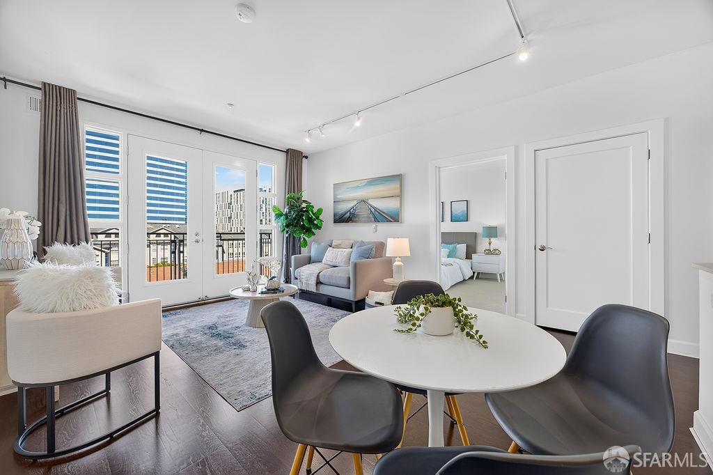 585 9th Street #551