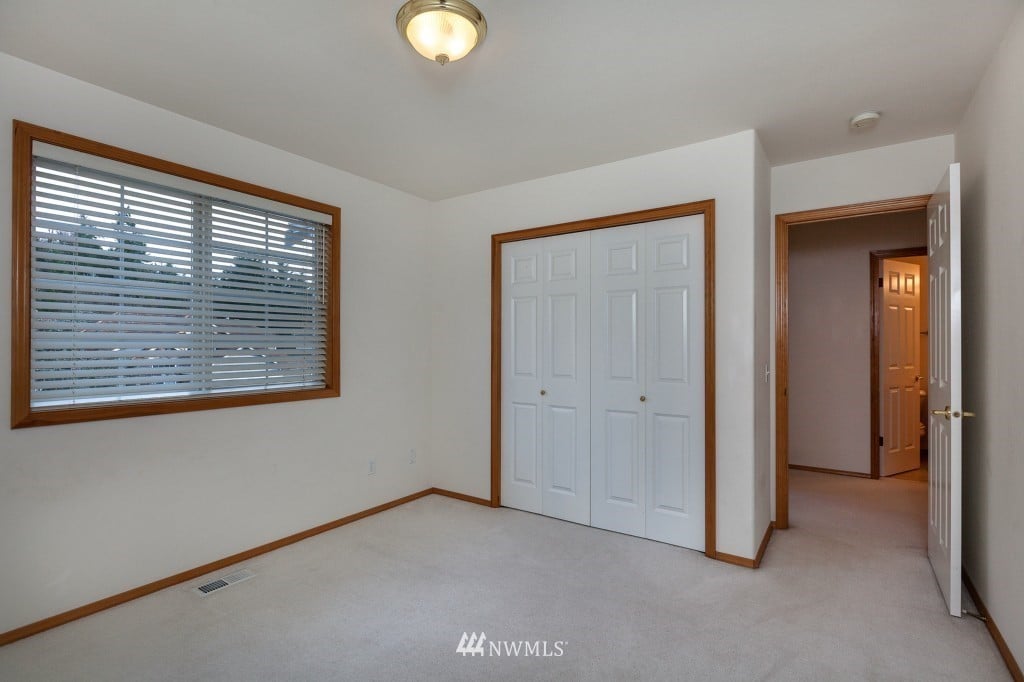 21806 34th Ave W