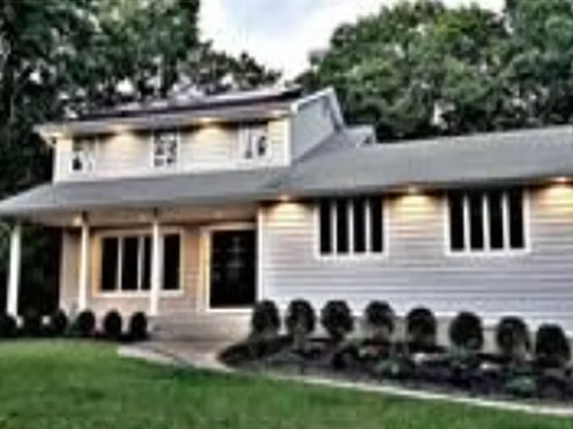 DIX HILLS
