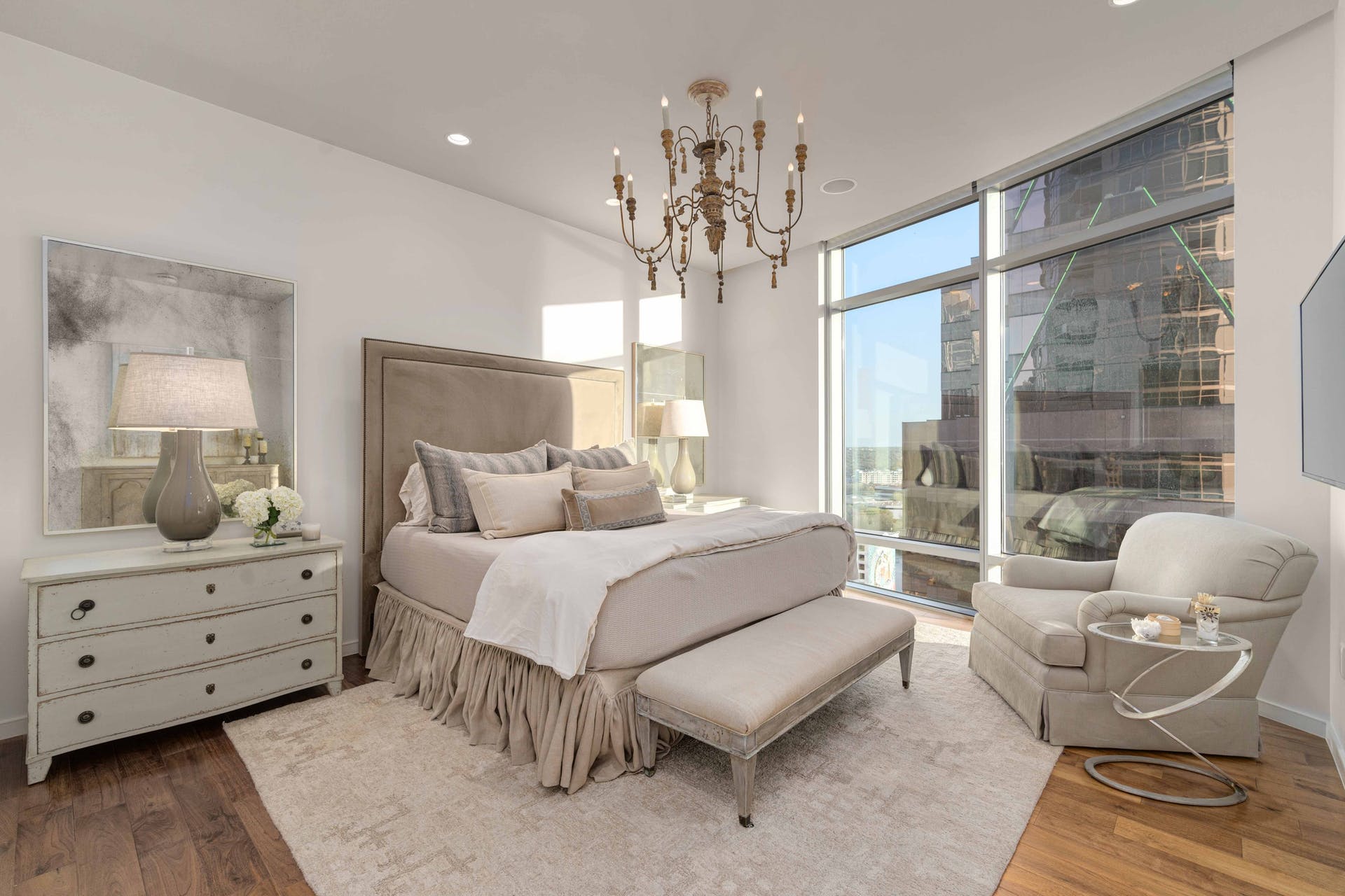 200 Congress Avenue #19AC