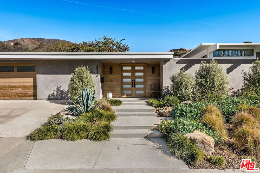 6316 Paseo Canyon Dr