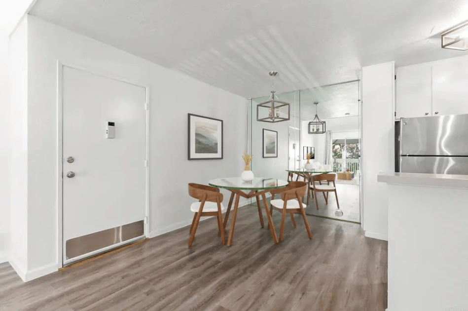 1885 Diamond St #329