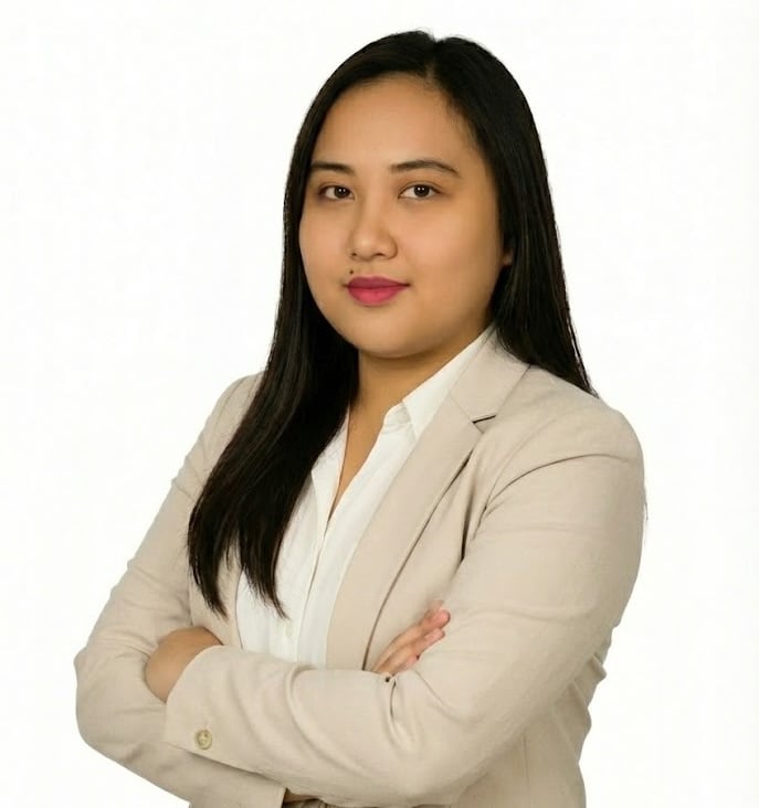 Ella Zapata photo