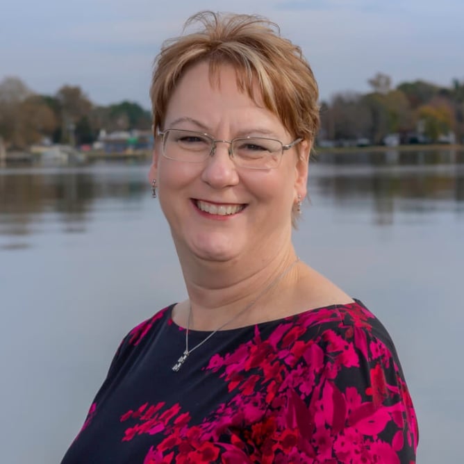 Amy Larrauri