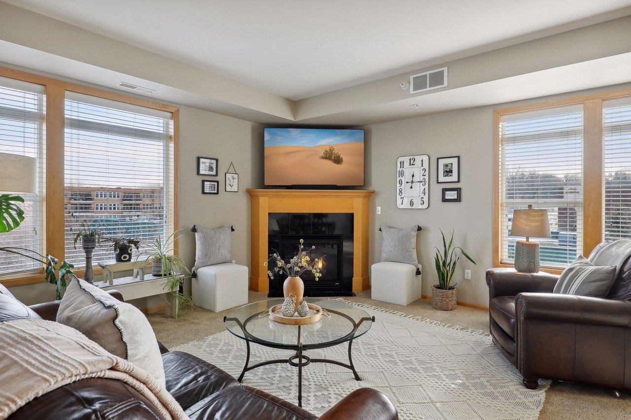 12501 Nicollet Ave #401