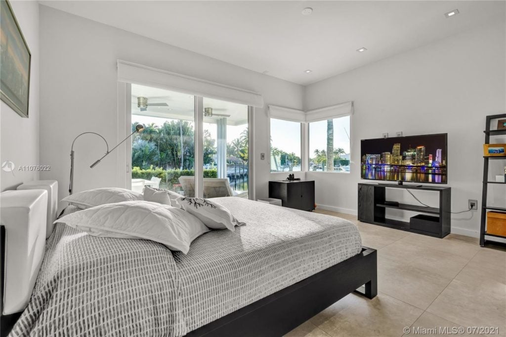 Key Biscayne Estate Closes at $8.25M