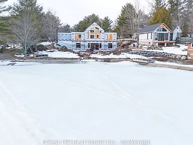 1111 Lakeshore Dr