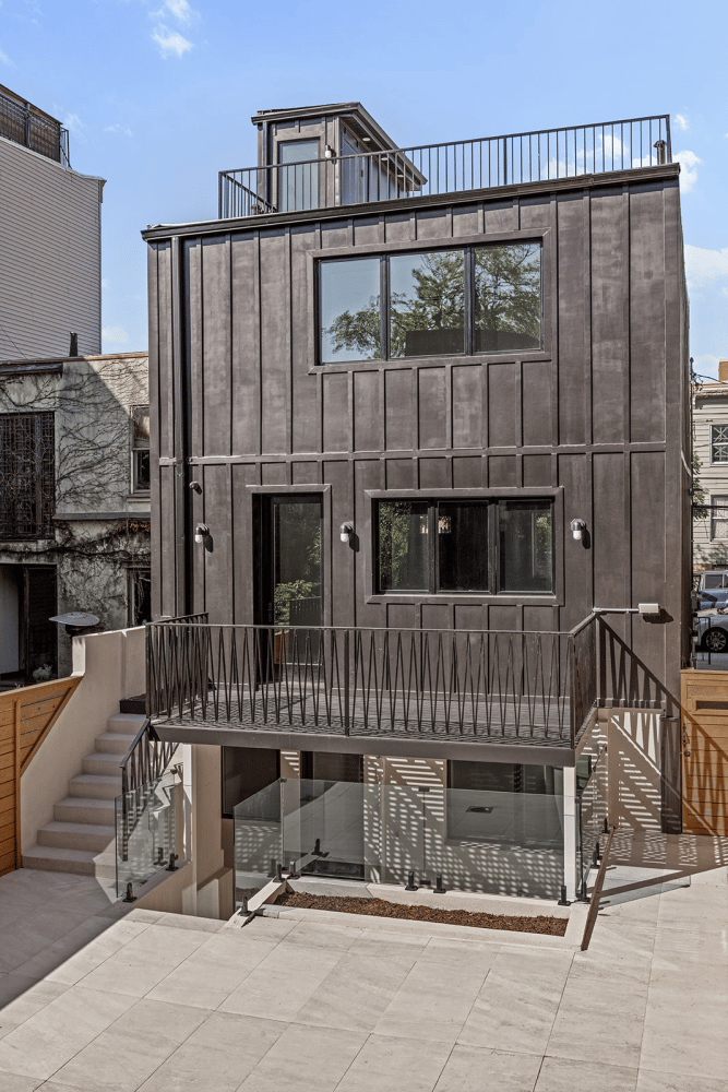 91 DIKEMAN Street