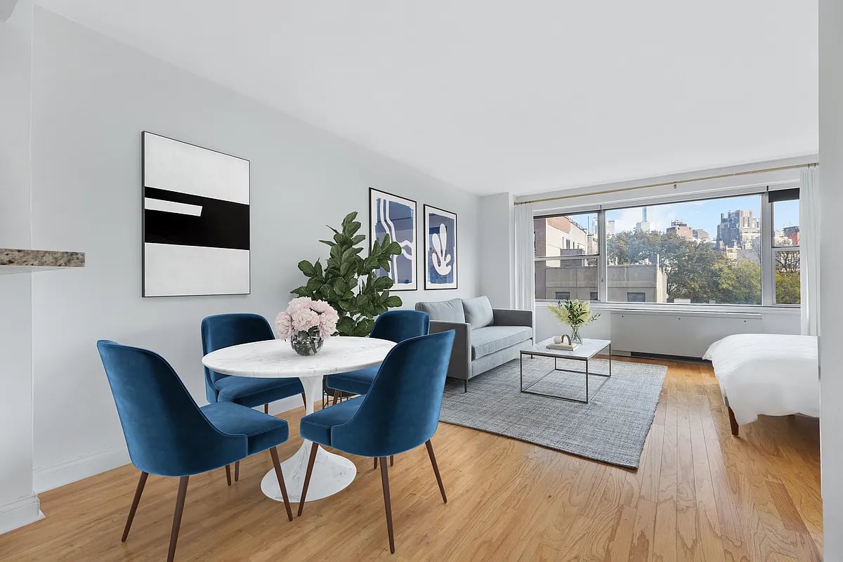 33 Greenwich Ave #7F