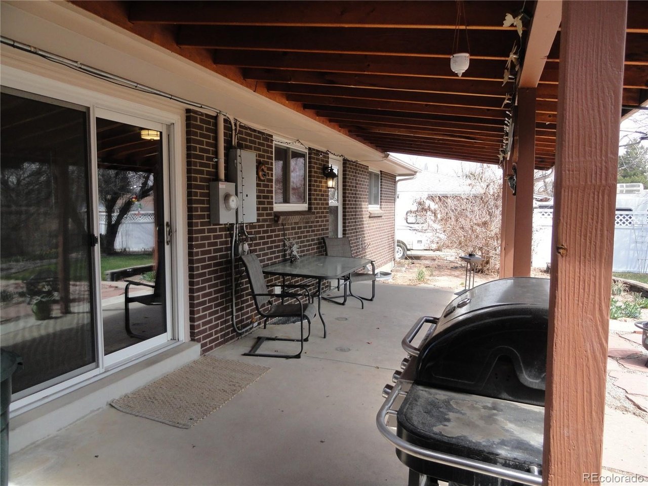 1568 S Dudley Ct