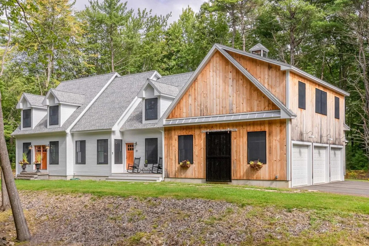 Home for Sale – 10 Merrymeeting Lane, Kennebunkport, ME