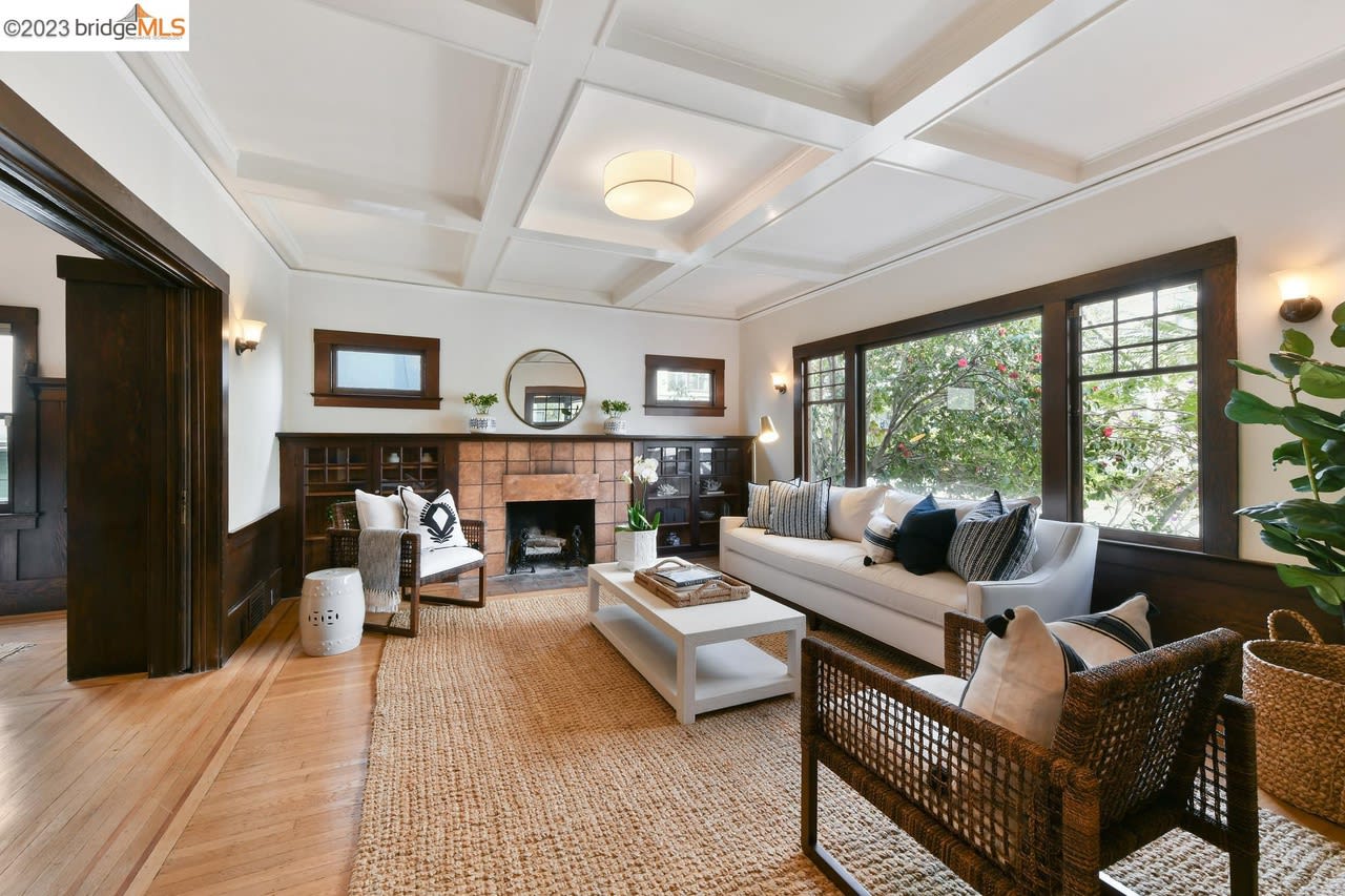 361 Alcatraz Ave