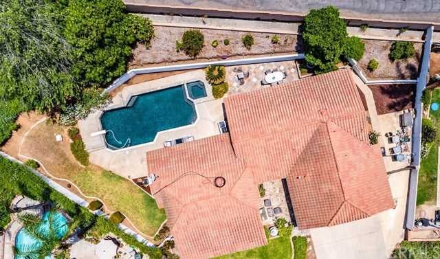 771 N Bridle