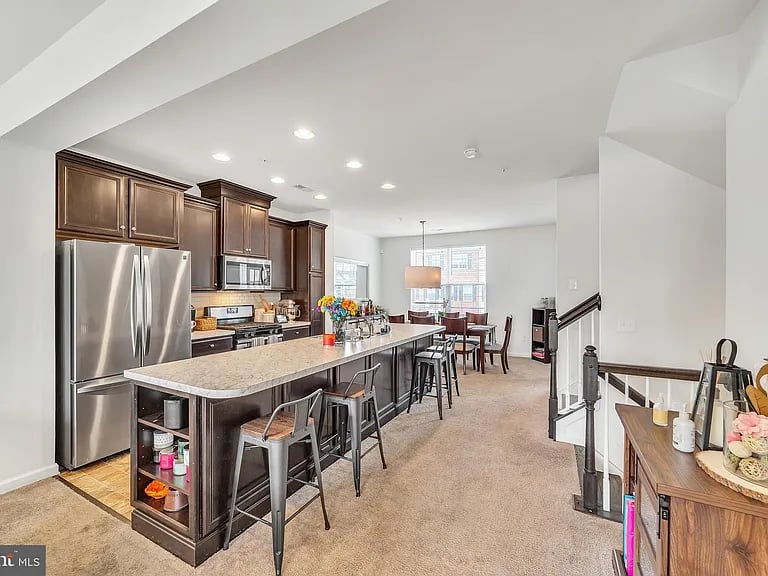 3469 Naamans Dr