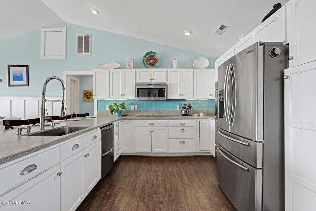 Ocean Front Home With Full Separate Apartment