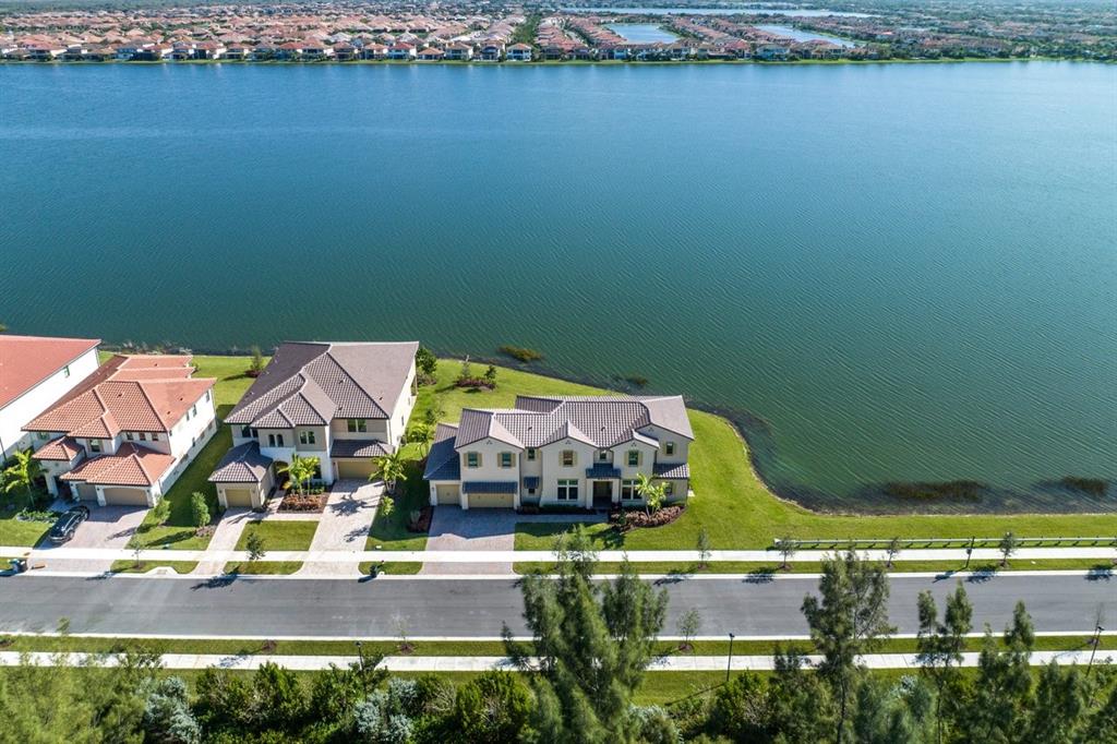Parkland Bay