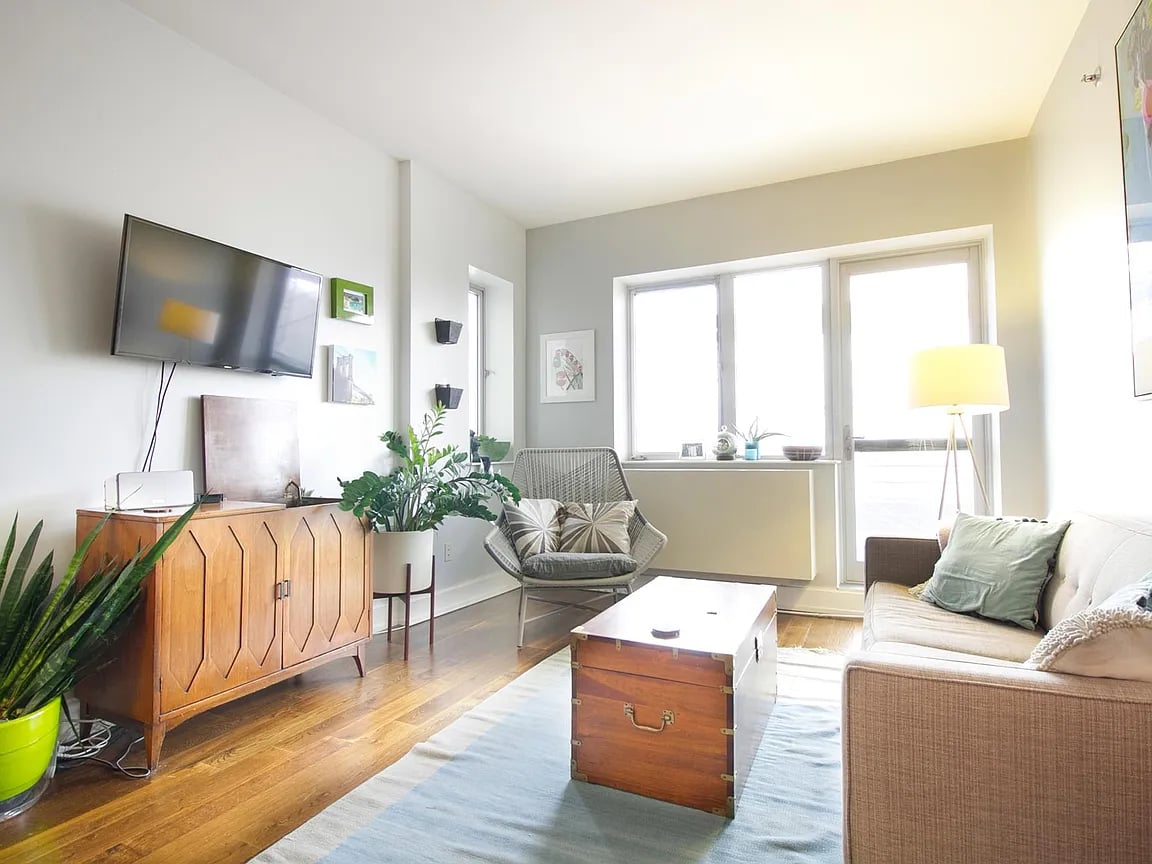 100 Maspeth Avenue Unit: 6E