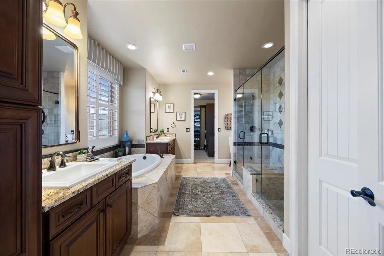 10601 Montecito Dr