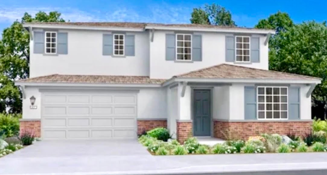 1144 Blue Range Wy