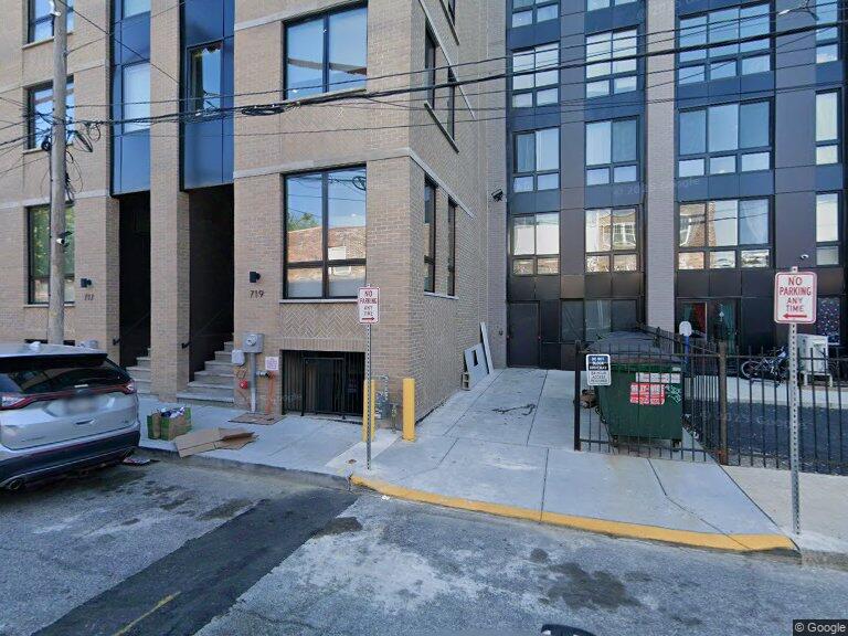 719 S Colorado St #8