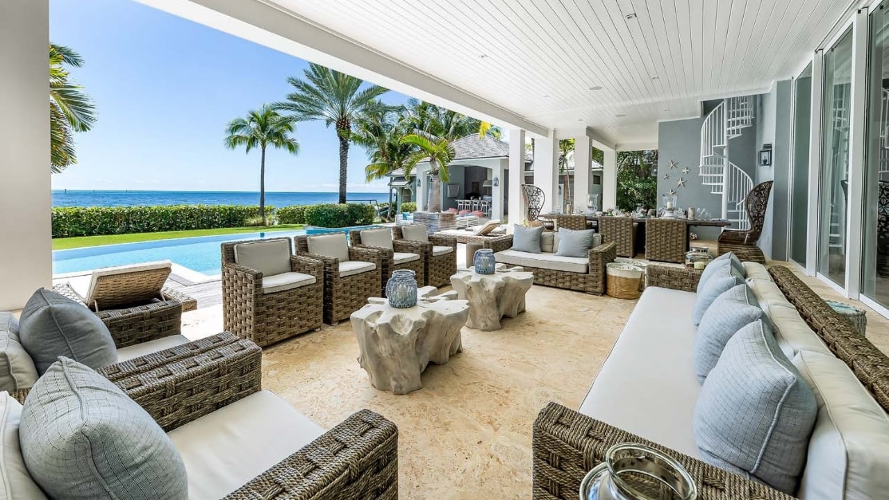 5 Oceans Beachfront Estate