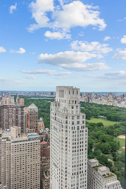 80 Columbus Cir, #67A