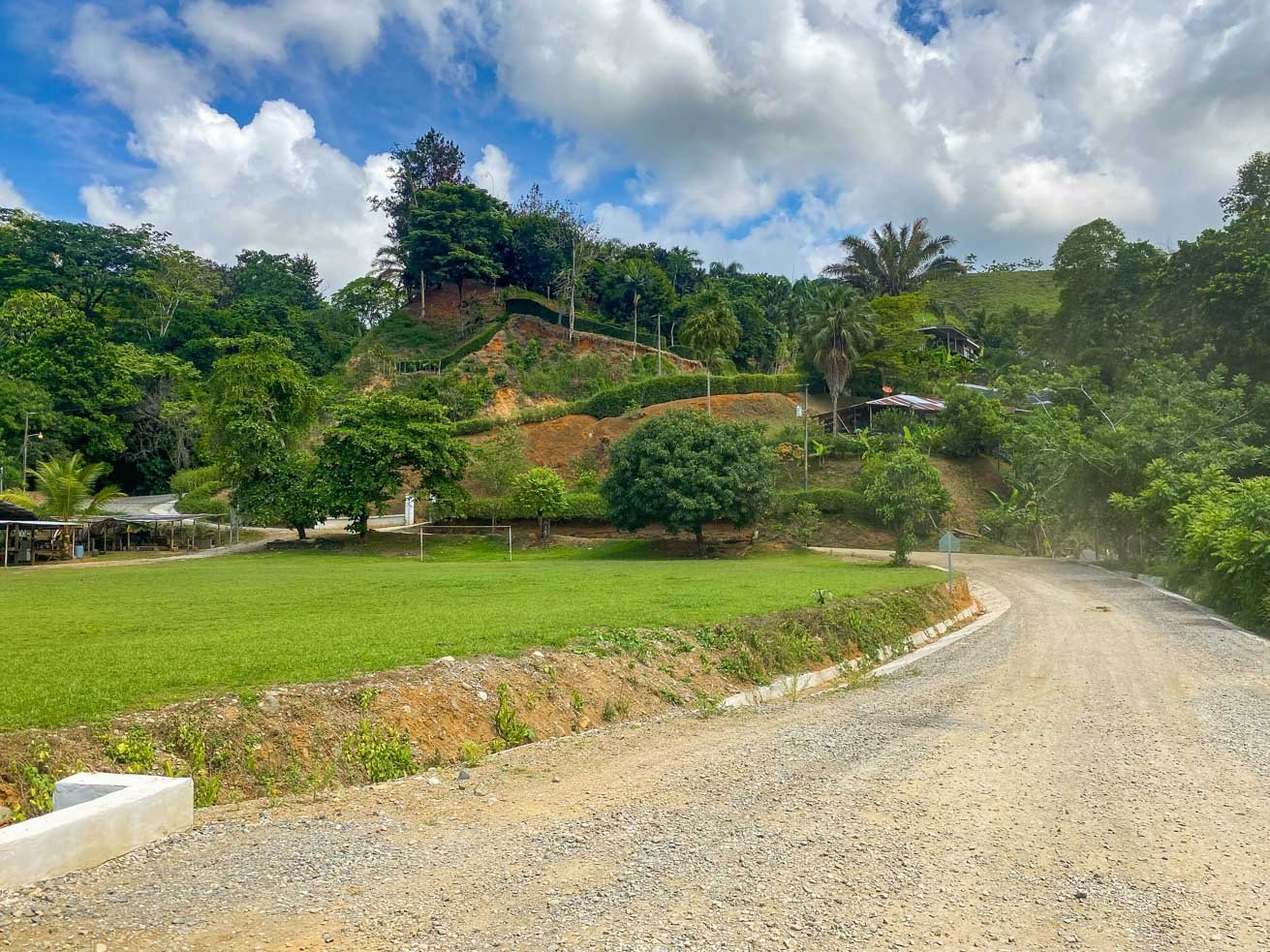 32-Acre Self-Sustainable Off-Grid Farm Near Ojochal with House, Solar Power & River