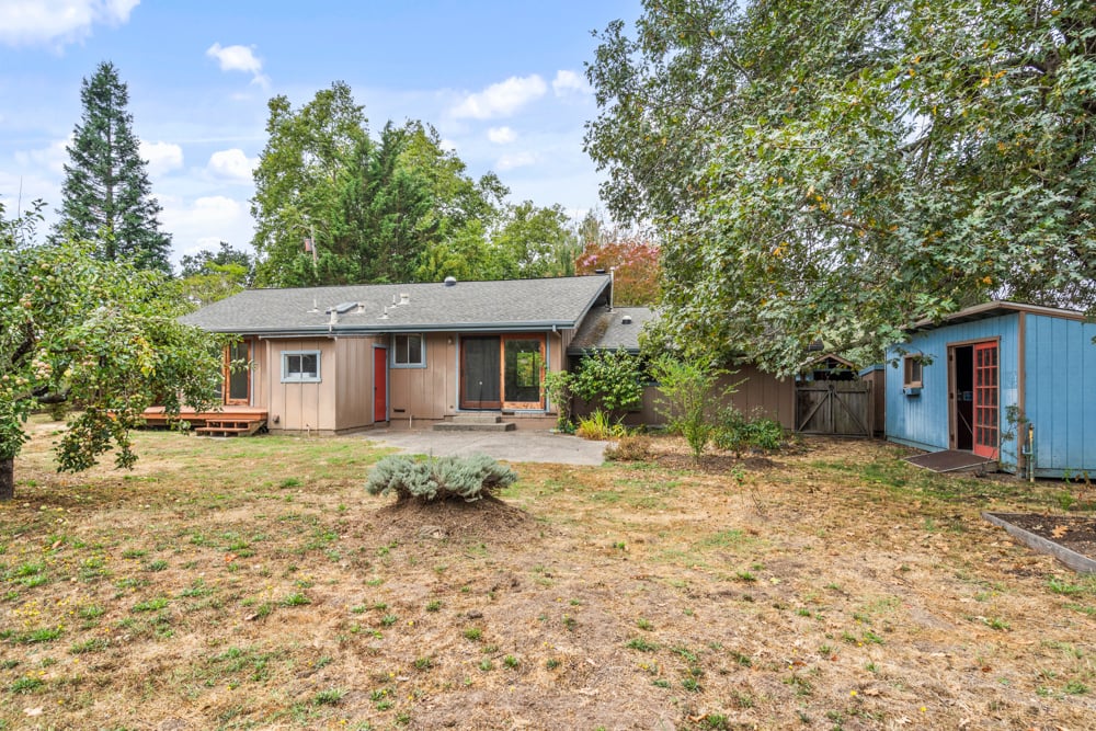 5152 Mcfarlane Rd