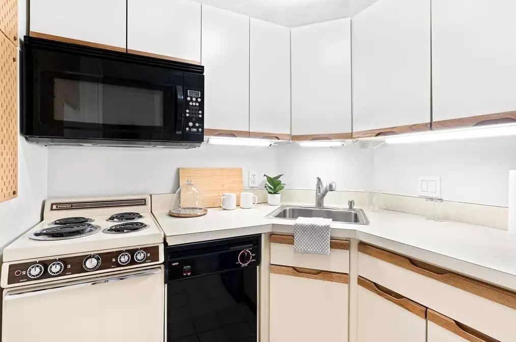127 Beacon St #32