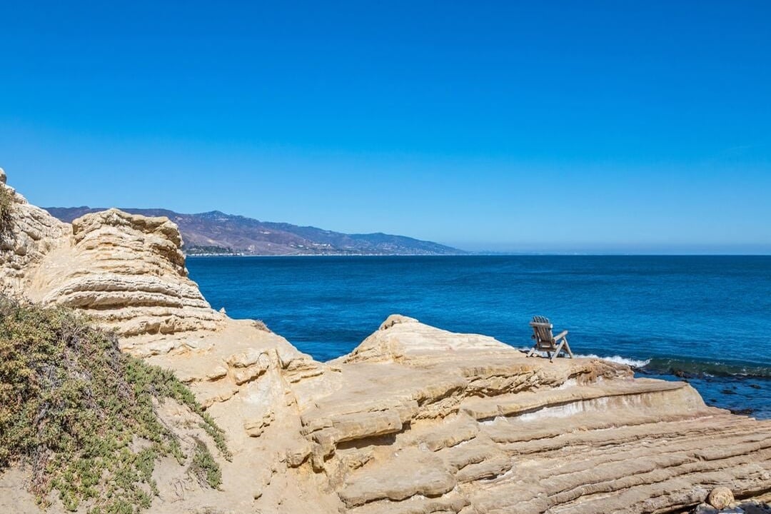 Echelon Pavilion, Grayfox St, 90265