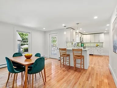 91 Fayette St