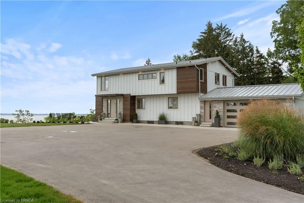434 Front Road