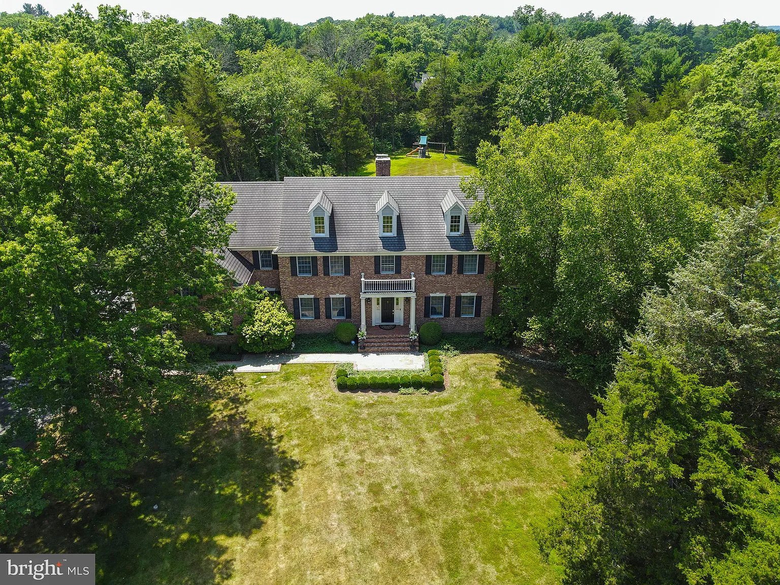 6 Rustic Dr