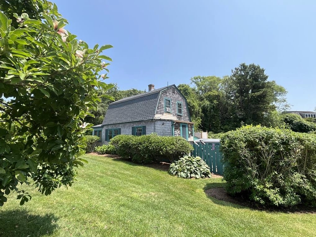 39 Hines Point Rd