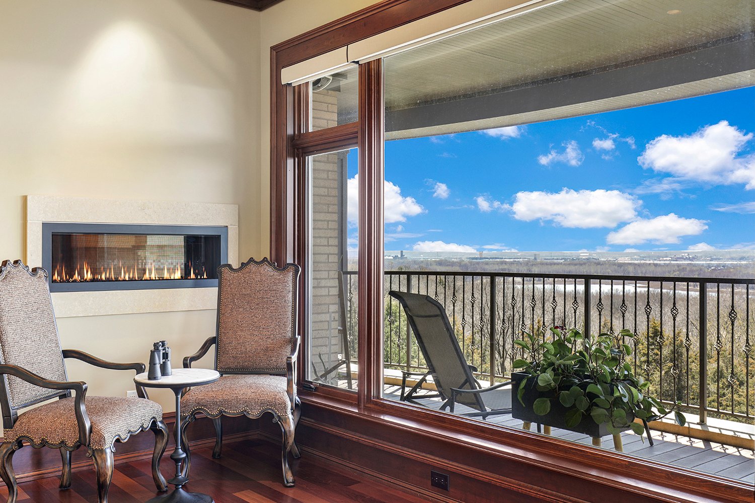 Unparalleled Views from the Bluffs of the Minnesota River Valley