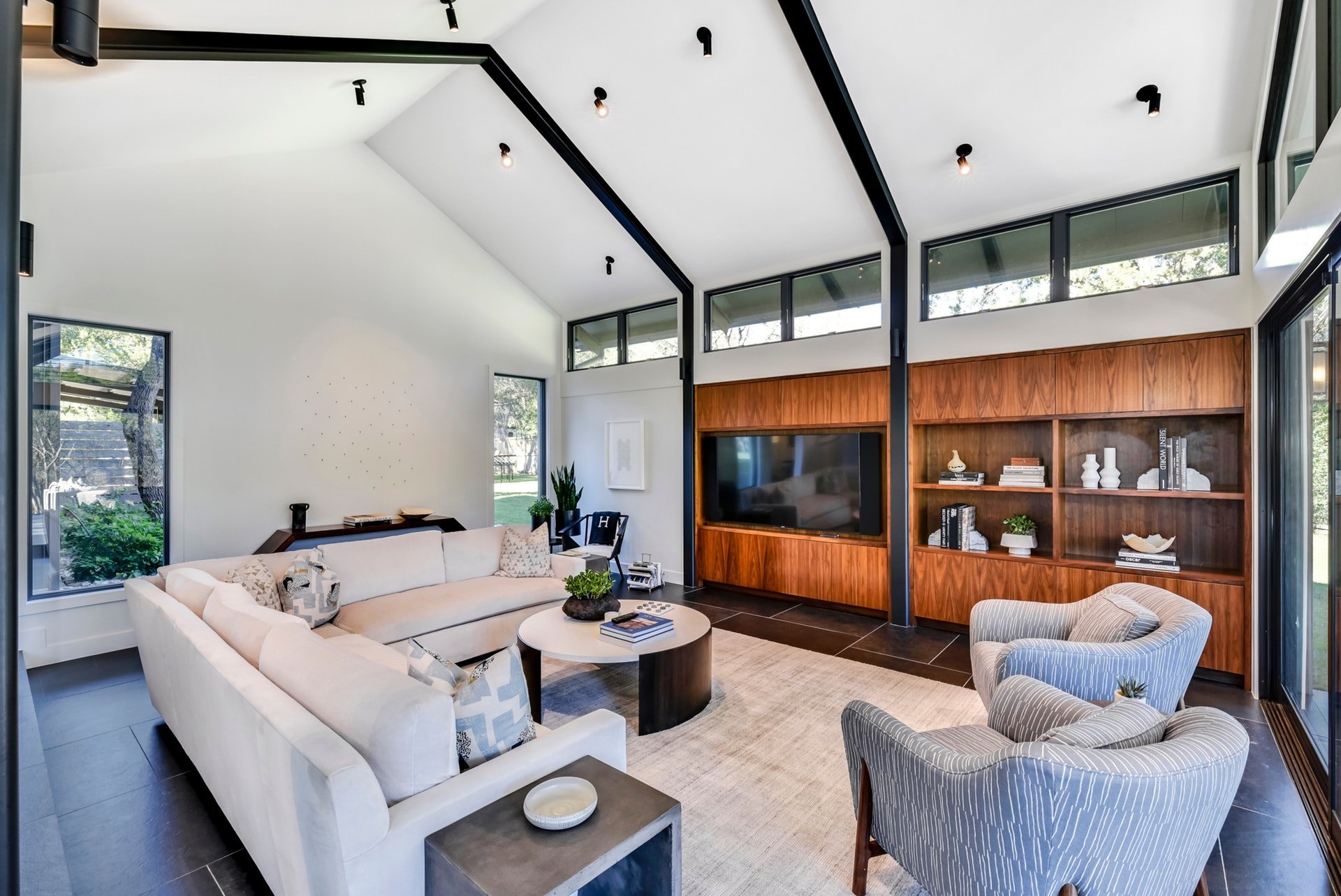 108 Parkwood Court