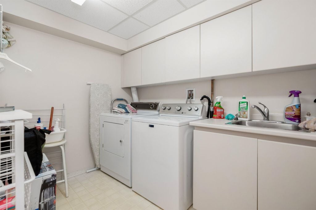 717 Jervis St, #3001
