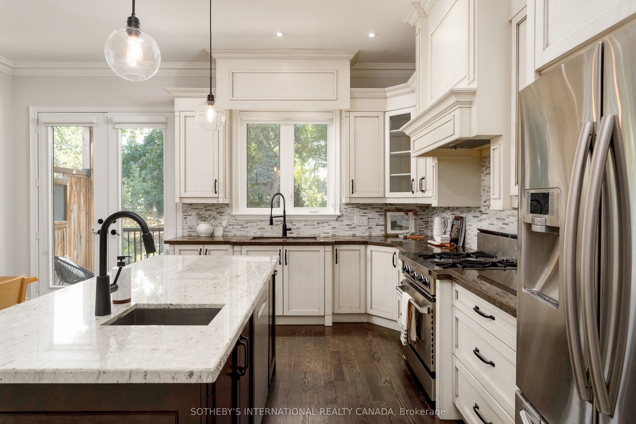 461 Valermo Dr