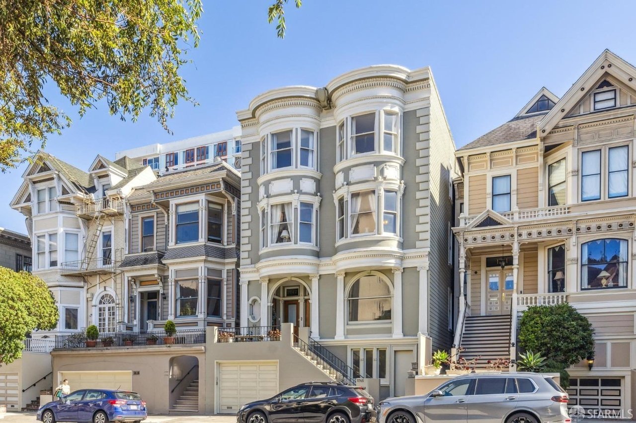 1747 Broadway