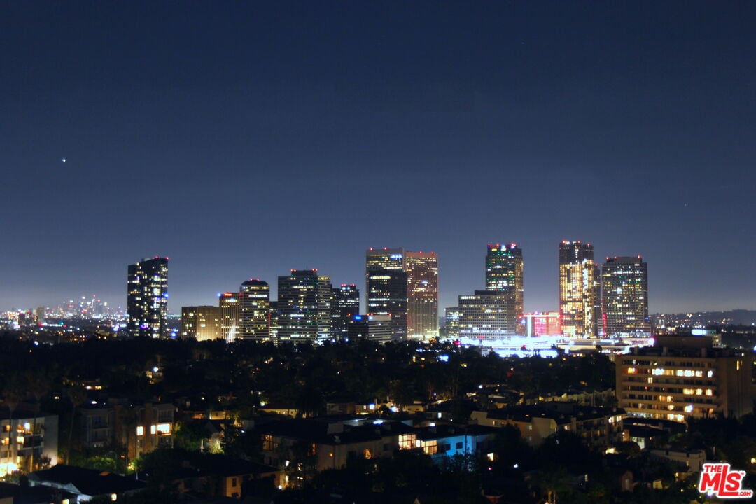 10430 Wilshire Blvd, #1006