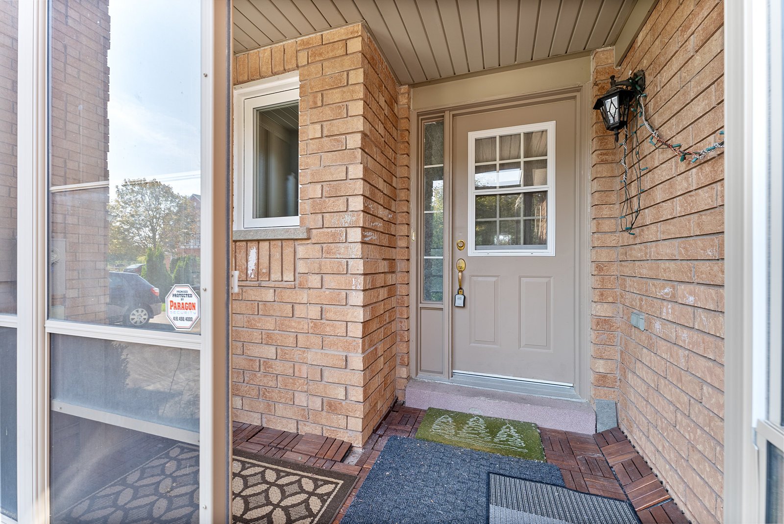 24 Hawtin Lane