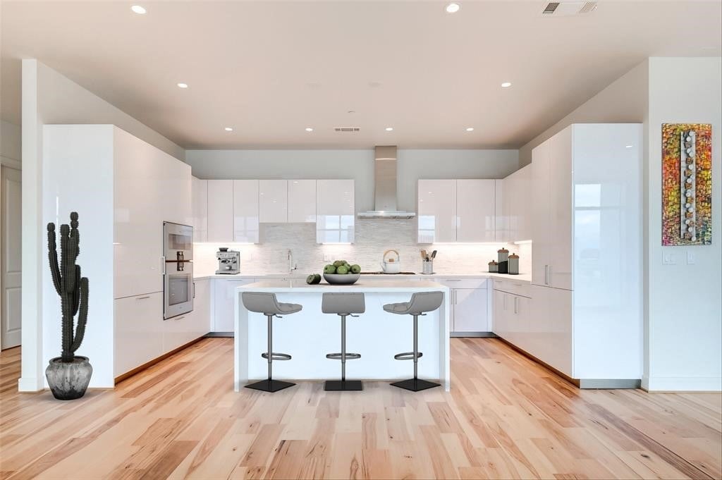 4521 San Felipe St Unit 1405