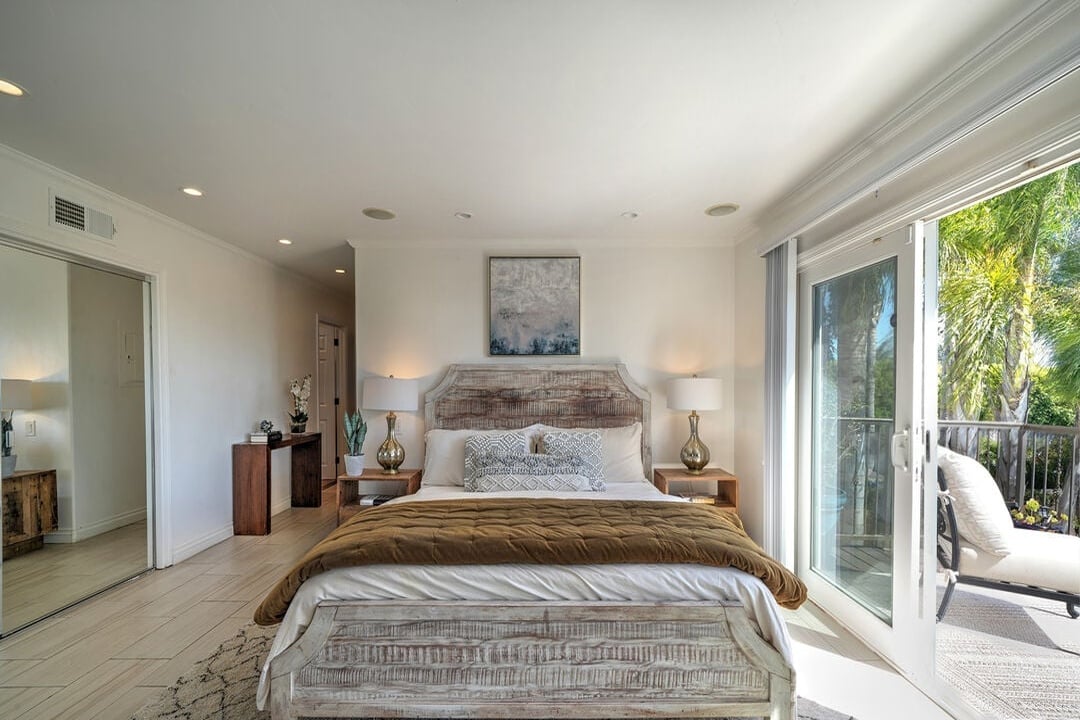 Vireon Crest, Morning View Dr, 90265