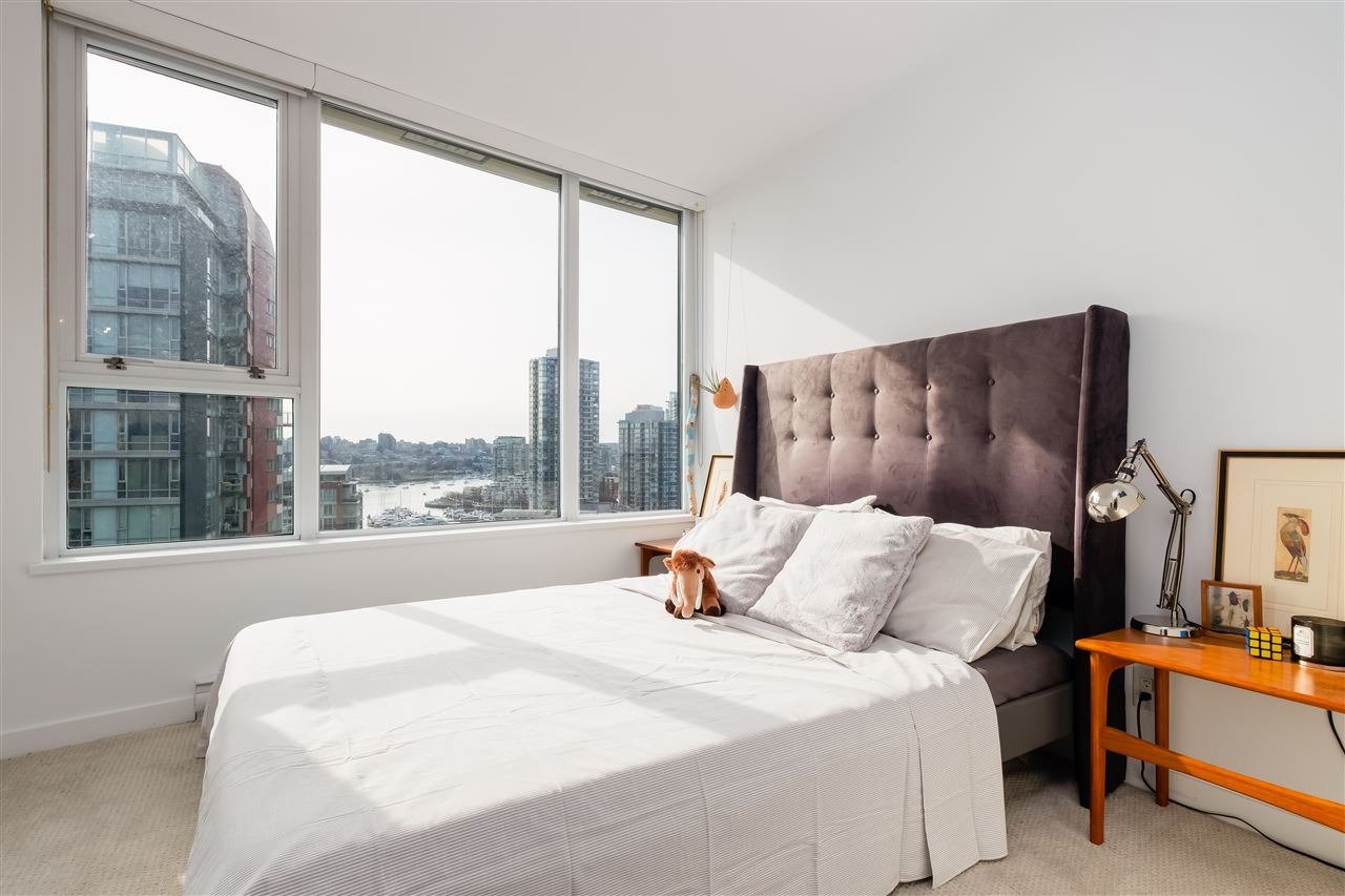 33 Smithe St, #2203