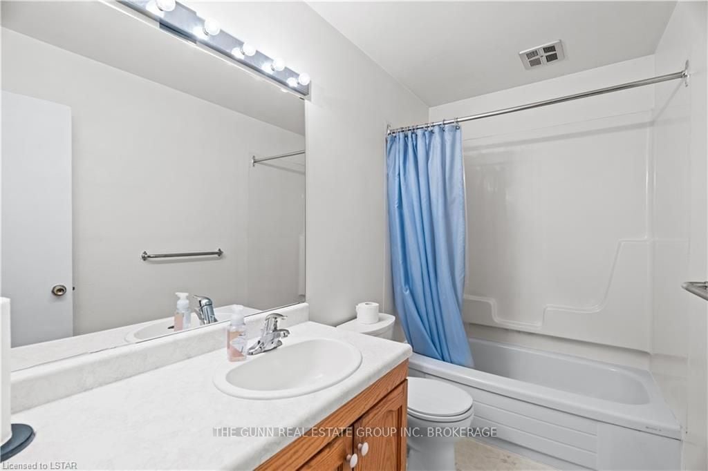 234 Merlin Cres