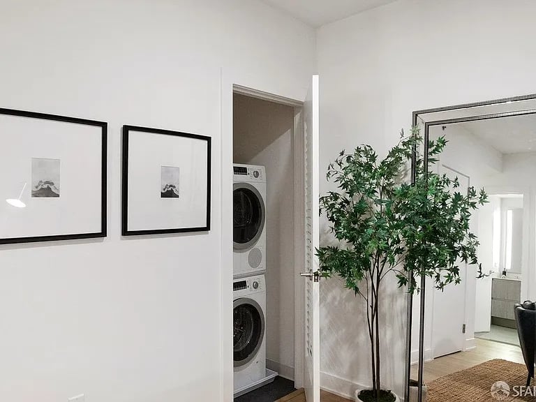 318 Main Street #4E